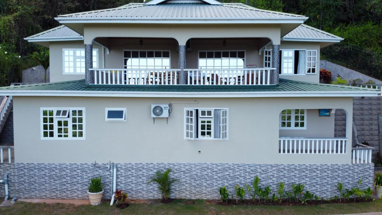 Exotic Guest House Anse Volbert Village Exterior foto