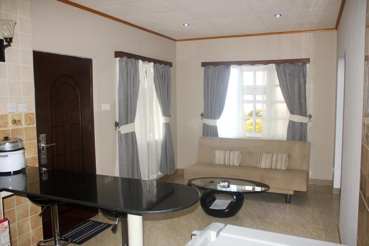 Exotic Guest House Anse Volbert Village Exterior foto